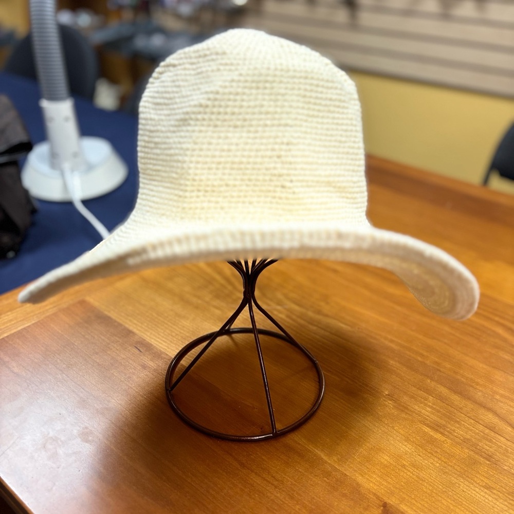 Lost River Clothing brand  Cream Woven Hat NWT